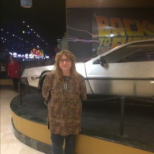 Meet your Posher, Debra